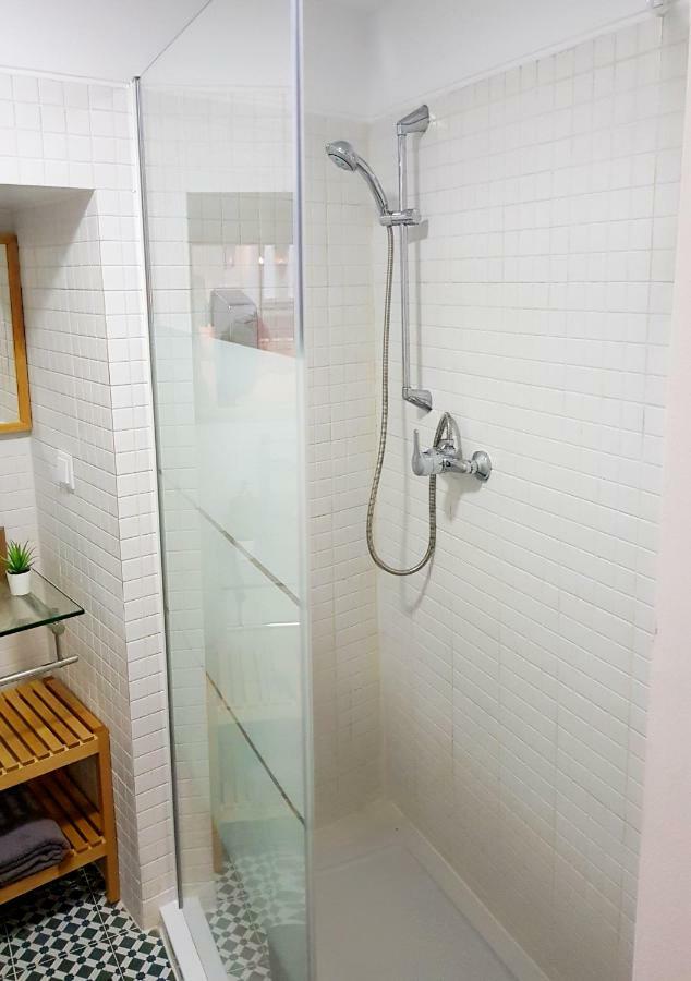 * 5 Star Apartment In Historic District * Walk 2 Alfama! Lisboa Ngoại thất bức ảnh
