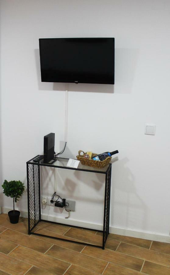 * 5 Star Apartment In Historic District * Walk 2 Alfama! Lisboa Ngoại thất bức ảnh